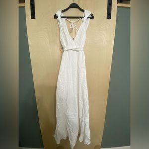 Selfie Leslie White Midi Dress, size XL